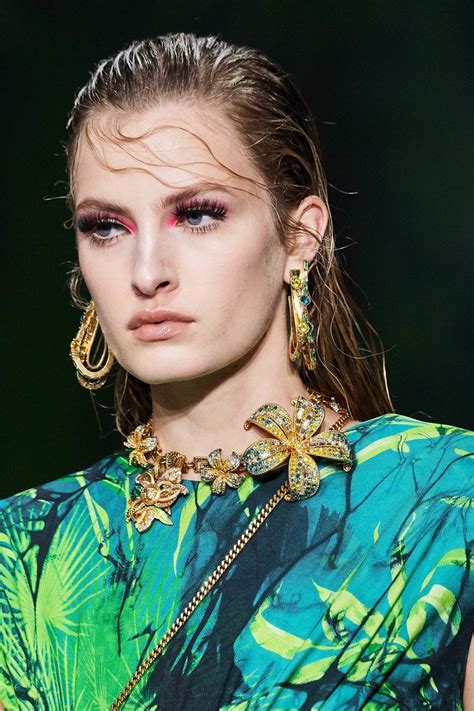 versace make up ss20|versace spring summer.